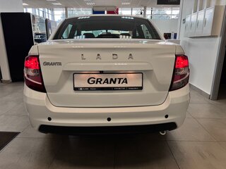 2026 Lada (ВАЗ) Granta I Рестайлинг, белый, 1188000 рублей, вид 5