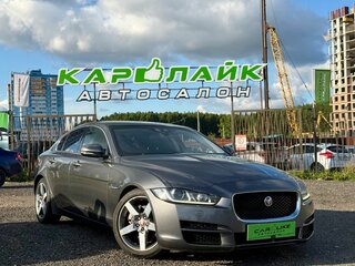 Jaguar XE I