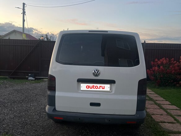 2010 Volkswagen Transporter T5 Рестайлинг, белый, 1400000 рублей - вид 6