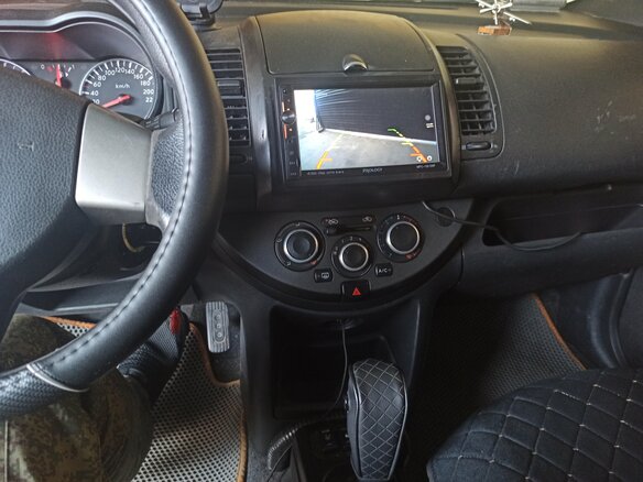 2008 Nissan Note I, оранжевый, 580000 рублей - вид 4