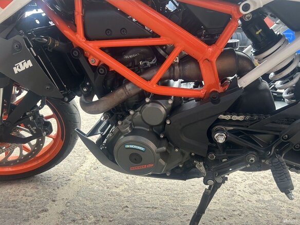 2017 KTM 390 Duke, белый, 450000 рублей - вид 6