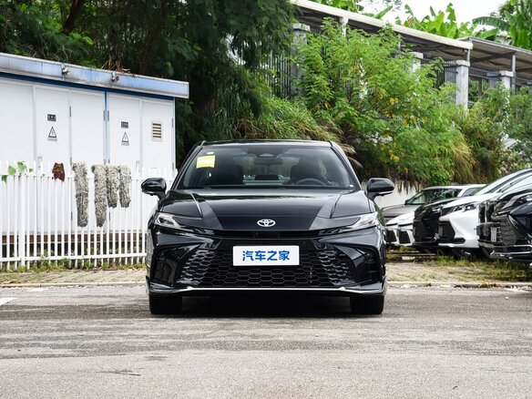 2026 Toyota Camry IX (XV80) China Market, белый - вид 1