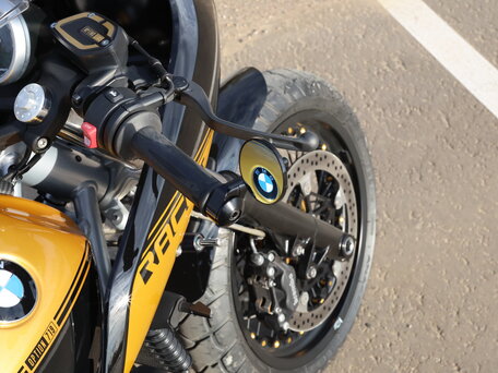 2019 BMW R Nine T Racer, золотистый, 1550000 рублей, вид 4