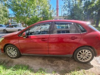 2011 Citroen C4 II, красный, 400000 рублей, вид 4