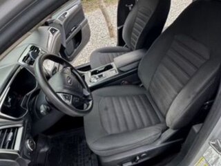 2016 Ford Fusion (North America) II Рестайлинг, серебристый, 1050000 рублей, вид 4