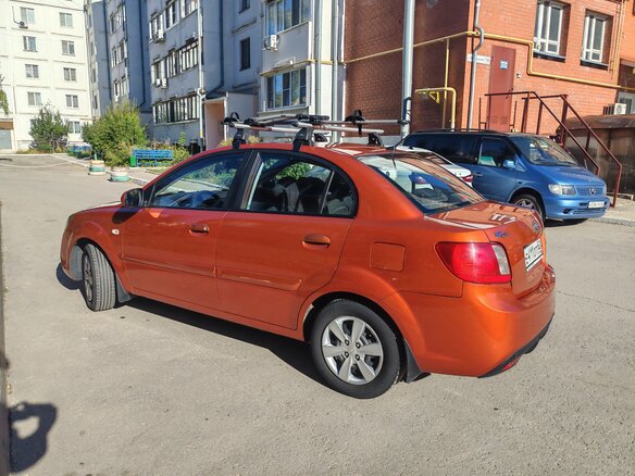 2011 Kia Rio II Рестайлинг, оранжевый, 490000 рублей - вид 14