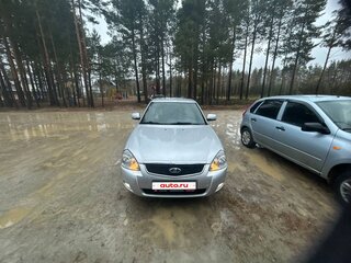 2017 Lada (ВАЗ) Priora I Рестайлинг, серебристый, 570000 рублей, вид 3
