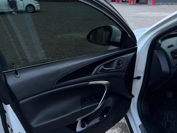 2012 Opel Insignia I, белый, 990000 рублей - вид 12