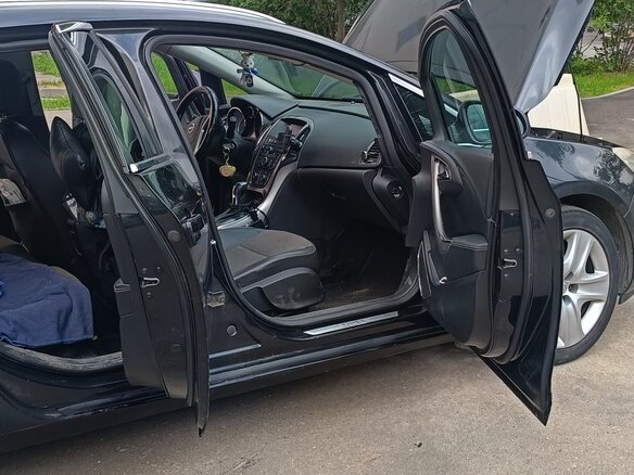 2011 Opel Astra J, чёрный, 480000 рублей - вид 9