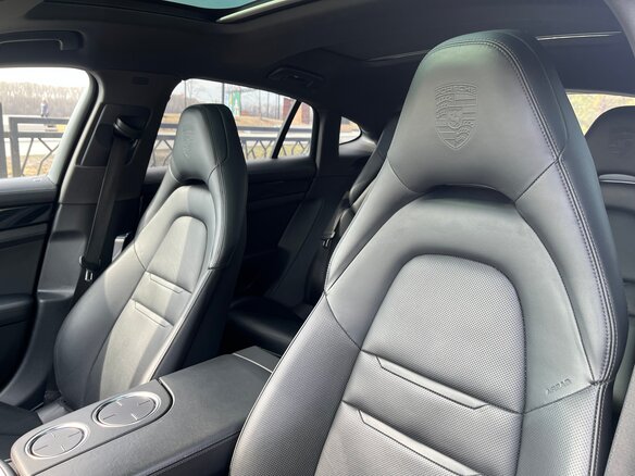 2020 Porsche Panamera II Рестайлинг, красный, 11594775 рублей - вид 21
