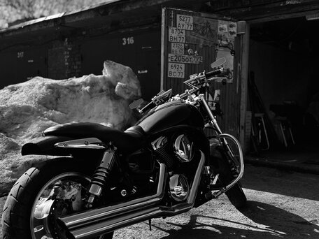 2005 Kawasaki VN1600 Vulcan, чёрный, 600000 рублей, вид 1