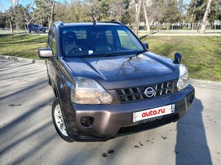 2010 Nissan X-Trail II, коричневый, 950000 рублей, вид 2