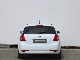 2011 Kia Ceed I Рестайлинг, белый, 610000 рублей, вид 5