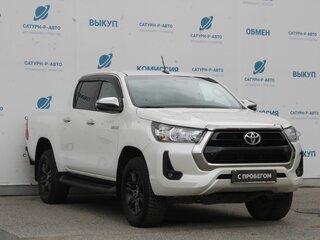 2022 Toyota Hilux VIII Рестайлинг 2, белый, 4225000 рублей, вид 3