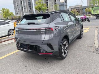 2026 Lynk & Co 06 I Рестайлинг, серый, 2250005 рублей, вид 4