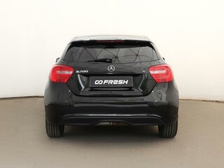 2013 Mercedes-Benz A-Класс 200 III (W176), чёрный, 1497000 рублей, вид 4