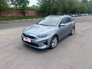 2021 Kia Ceed III, серебристый, 1600000 рублей, вид 1