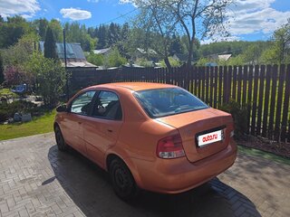 2004 Chevrolet Aveo I, оранжевый, 150000 рублей, вид 4