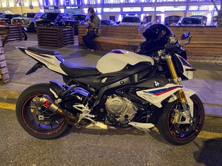 2018 BMW S 1000 R, белый, 1550000 рублей, вид 1