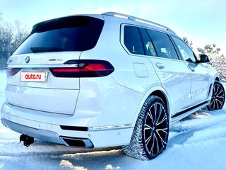 2020 BMW X7 40i I (G07), белый, 5900000 рублей, вид 1