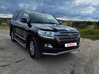 2015 Toyota Land Cruiser 200 Series Рестайлинг 2, чёрный, 5000000 рублей, вид 2