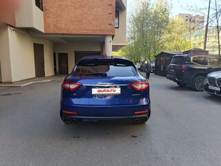 2018 Maserati Levante I, синий, 5560000 рублей, вид 3