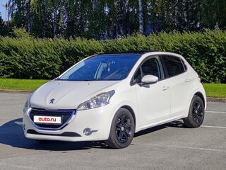 2014 Peugeot 208 I, белый, 625000 рублей, вид 1