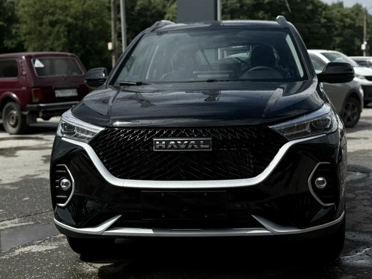 Открыть фотографии: Haval M6 II
