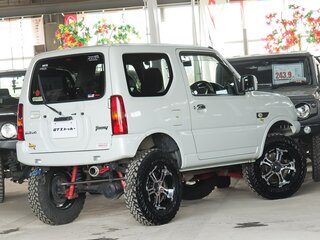 2017 Suzuki Jimny Kei car III Рестайлинг 2, белый, 750000 рублей, вид 5