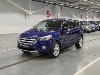 2017 Ford Kuga II Рестайлинг, синий, 1675000 рублей, вид 1