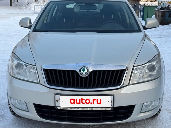 2012 Skoda Octavia II (A5) Рестайлинг, серебристый, 770000 рублей - вид 2