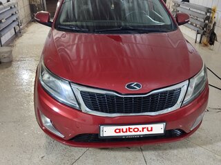 2013 Kia Rio 5-speed III, красный, 650000 рублей, вид 1