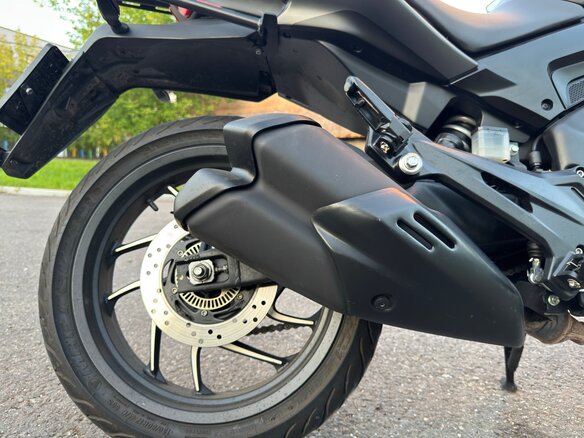 2019 Bajaj Dominar 400, чёрный - вид 18