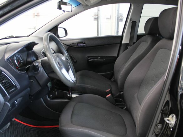2009 Hyundai i20 I, чёрный - вид 10