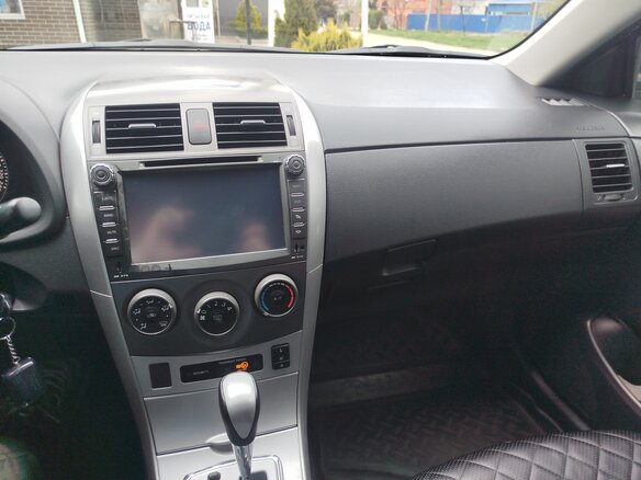 2011 Toyota Corolla X (E140, E150) Рестайлинг, чёрный - вид 16