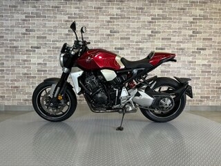2018 Honda CB 1000R, красный, 878000 рублей, вид 2