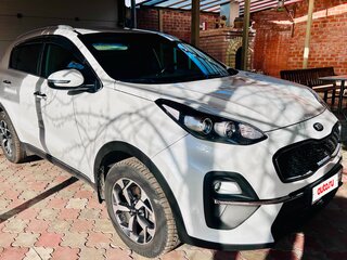 2021 Kia Sportage IV Рестайлинг, белый, 2400000 рублей, вид 2