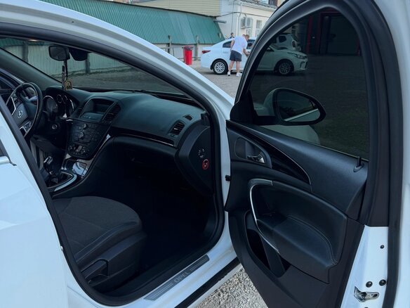 2012 Opel Insignia I, белый, 990000 рублей - вид 8