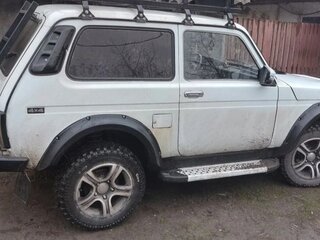 1996 Lada (ВАЗ) 2121 (4x4) I Рестайлинг, белый, 210000 рублей, вид 4