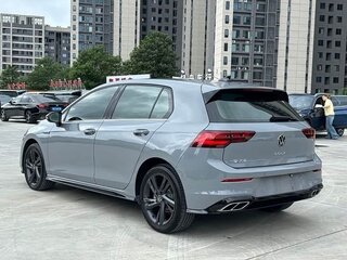 2022 Volkswagen Golf VIII, серый, 2130000 рублей, вид 4