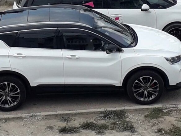 2020 Geely Coolray I, белый, 1500000 рублей - вид 2
