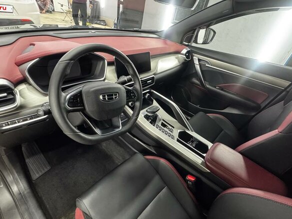 2024 Geely Coolray I, серый, 2100000 рублей - вид 35