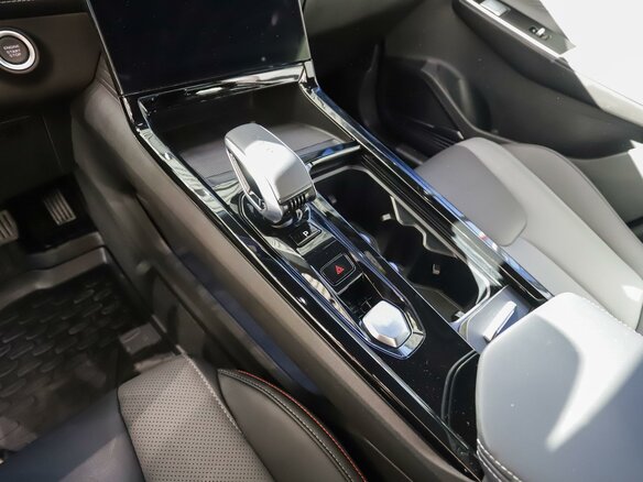 2026 Geely Cityray, белый - вид 13