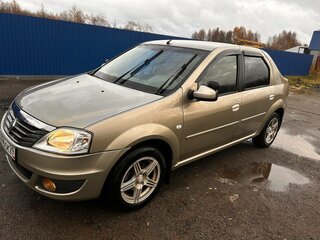 2010 Renault Logan I Рестайлинг, бежевый, 650000 рублей, вид 2