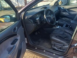 2005 Citroen C5 I Рестайлинг, коричневый, 550000 рублей, вид 4