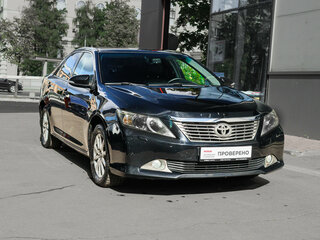 2012 Toyota Camry VII (XV50), чёрный, 1330000 рублей, вид 3