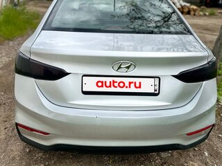 2018 Hyundai Solaris II, серебристый, 510000 рублей, вид 5
