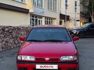1993 Nissan Primera I (P10), красный, 220000 рублей, вид 4