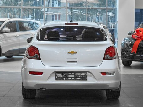 2012 Chevrolet Cruze I, белый, 699000 рублей, вид 5