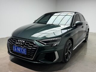 2022 Audi A3 Sportback 35 TFSI IV (8Y), зелёный, 1890000 рублей, вид 1